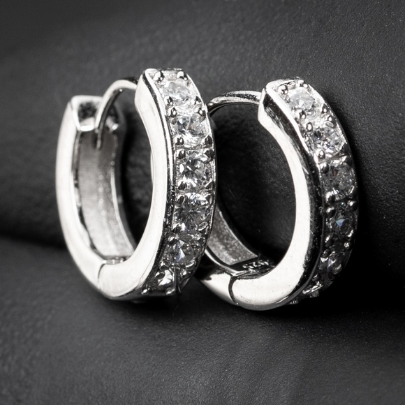 Elegant 925 5A Cz Sterling Silver One Row Men’s Women’s Huggie Hoop Earrings - Picture 5 of 5